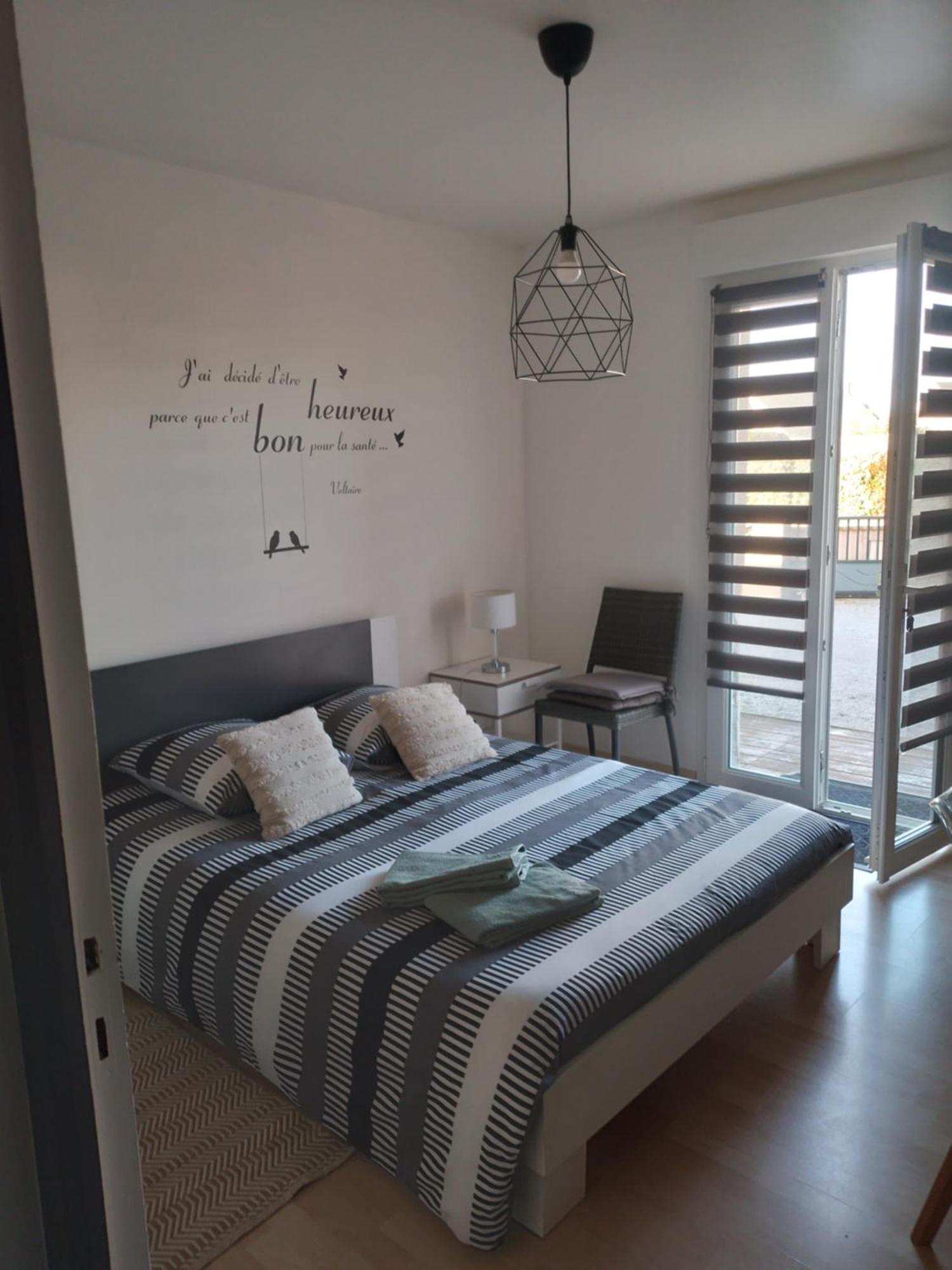 Chambre Agreable Au Calme Saint-Hilaire-Petitville Exterior foto